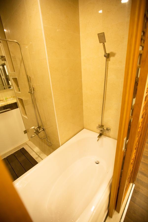 Anh Nguyet Hotel Cà Mau Εξωτερικό φωτογραφία